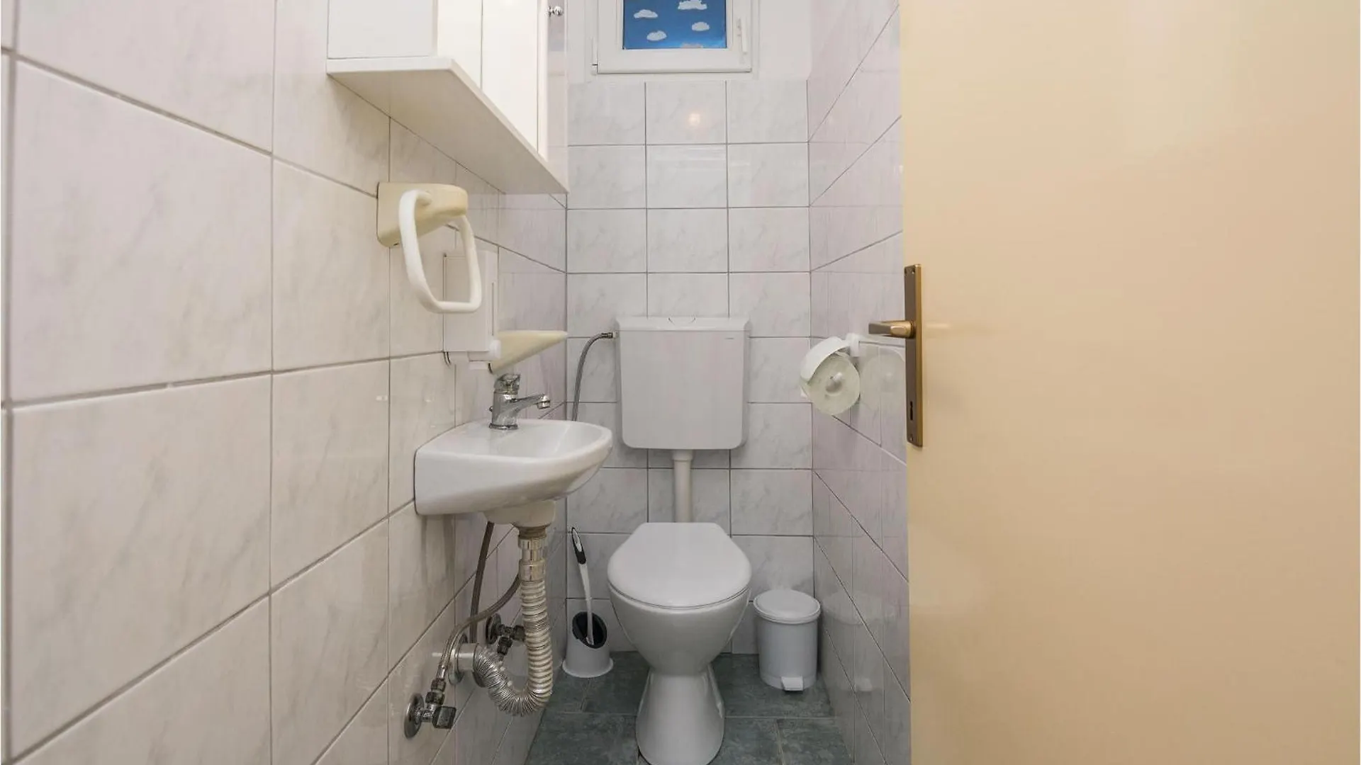 Gorgeous Apartment In Vir With House Sea View Κροατία