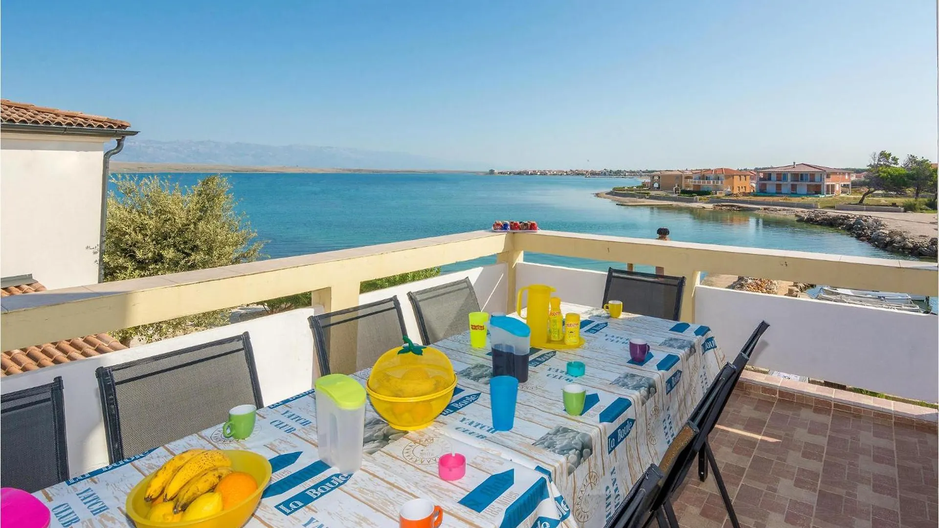 Gorgeous Apartment In Vir With House Sea View